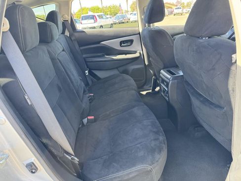 Used 2020 Nissan Murano SV FWD image 16