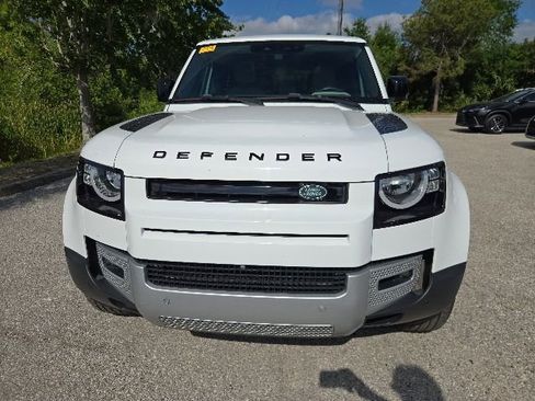 Used 2023 Land Rover Defender 130 S AWD/4WD image 8
