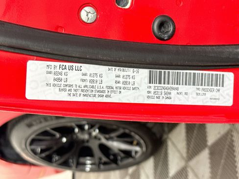 Used 2016 Dodge Challenger SXT RWD image 33