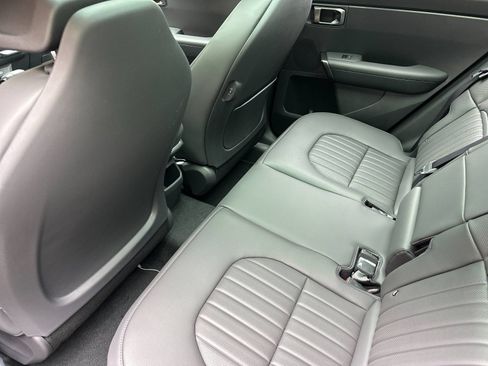 Used 2027 Kia Seltos X-Line SX AWD/4WD image 12