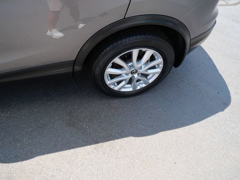 Used 2022 Nissan Rogue Sport S AWD/4WD image 35