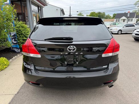 Used 2011 Toyota Venza AWD image 3