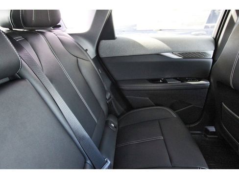 New 2026 Cadillac Optiq Luxury 1 image 11