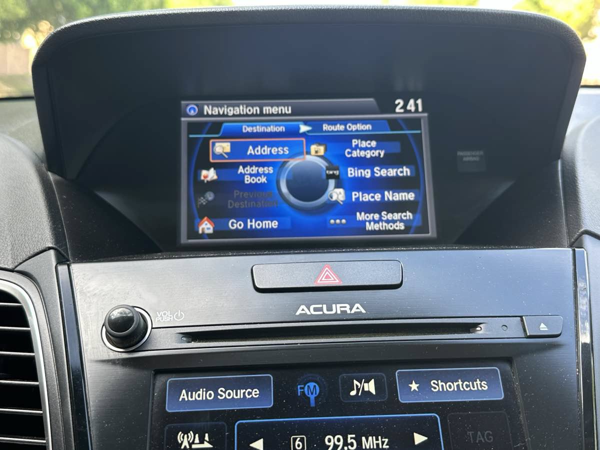 Used 2017 Acura RDX w/ Advance Package FWD image 40