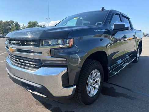 Used 2020 Chevrolet Silverado 1500 LT w/ LT 2.7L Value Package AWD/4WD image 2