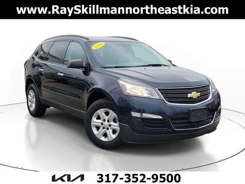 Used 2017 Chevrolet Traverse LS image 1