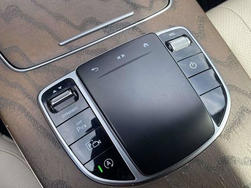 Used 2021 Mercedes-Benz E 350 Sedan image 26