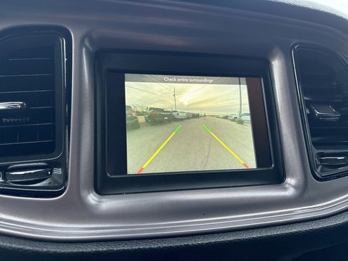 Used 2023 Dodge Challenger SXT image 14