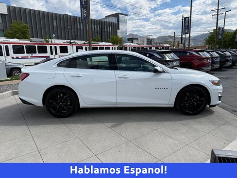 Used 2024 Chevrolet Malibu LT w/ Sport Edition FWD image 2