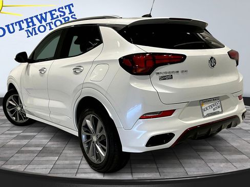 Used 2022 Buick Encore GX Select w/ Sport Touring Package image 4