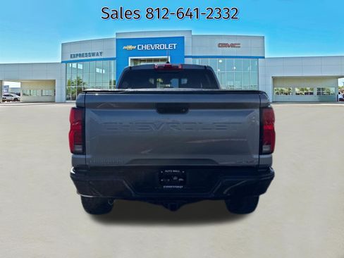 Used 2024 Chevrolet Colorado ZR2 image 4
