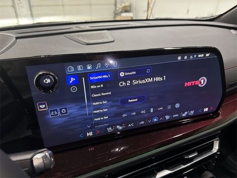 New 2026 Chevrolet Traverse RS w/ LPO, Floor Liner Package image 28