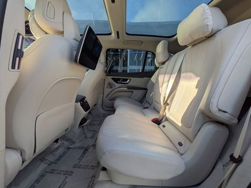 Certified 2023 Mercedes-Benz EQS 580 4MATIC SUV image 19