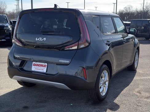 Used 2024 Kia Soul LX w/ Option Group 015 image 5