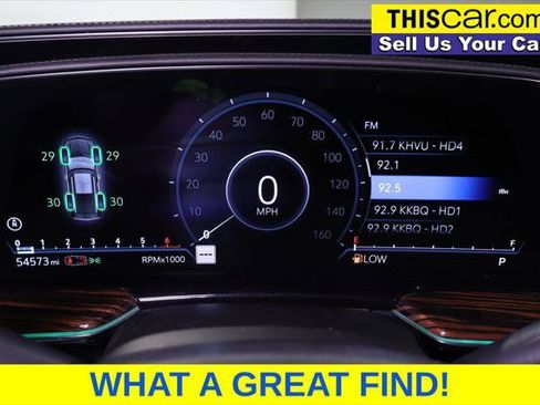 Used 2021 Cadillac Escalade Premium Luxury w/ LPO, Illumination Package RWD image 16
