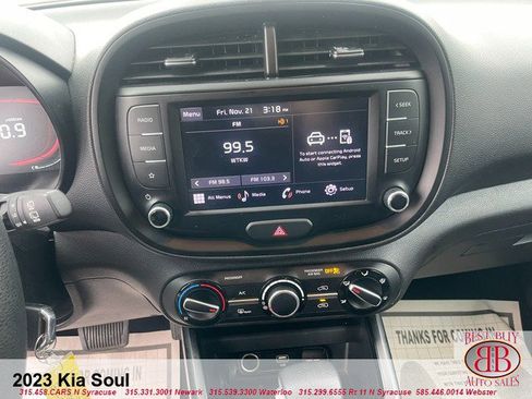 Used 2023 Kia Soul LX w/ LX Technology Package FWD image 42