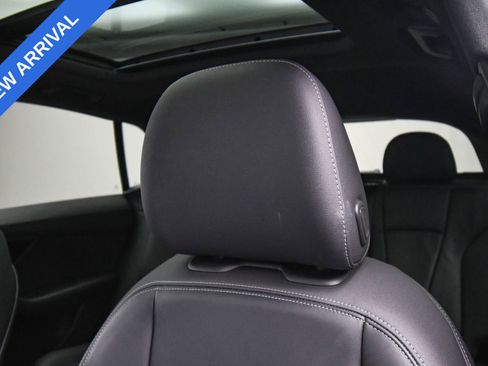 Used 2019 Audi Q8 Premium w/ Convenience Package image 51