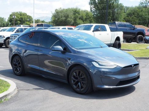 Used 2023 Tesla Model X AWD/4WD image 3