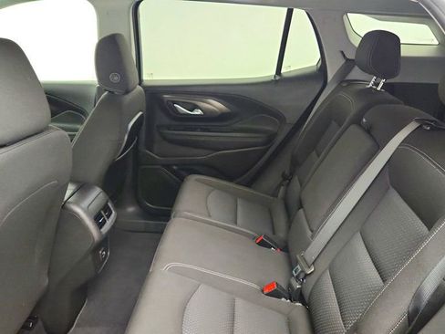 Used 2022 GMC Terrain SLE AWD/4WD image 21