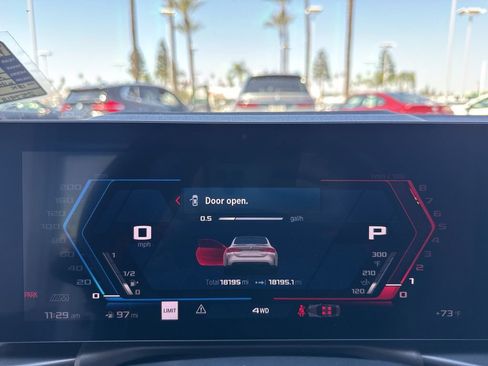 Used 2025 BMW M4 xDrive Competition w/ Executive Package image 19