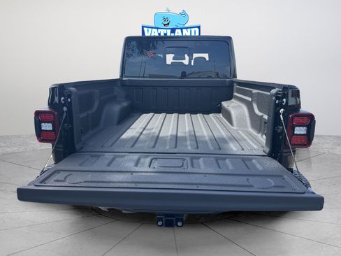 New 2026 Jeep Gladiator Mojave AWD/4WD image 5