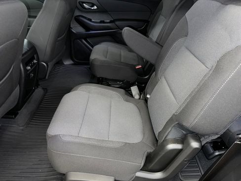 Certified 2023 Chevrolet Traverse LT image 20