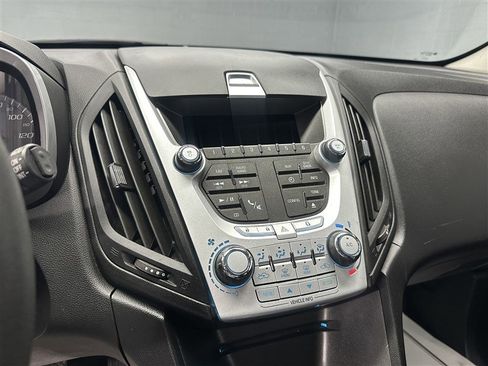 Used 2014 Chevrolet Equinox LS FWD image 22