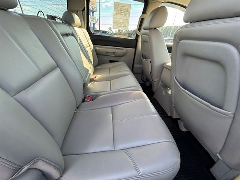 Used 2011 Chevrolet Silverado 1500 LT w/ All-Star Edition image 20