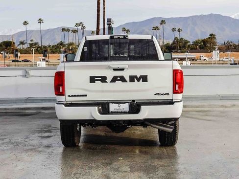 New 2026 RAM 2500 Laramie AWD/4WD image 8