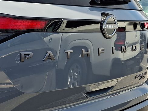 New 2026 Nissan Pathfinder Platinum w/ Cargo Package AWD/4WD image 11