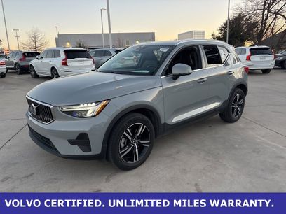 Certified 2025 Volvo XC40 B5 Core