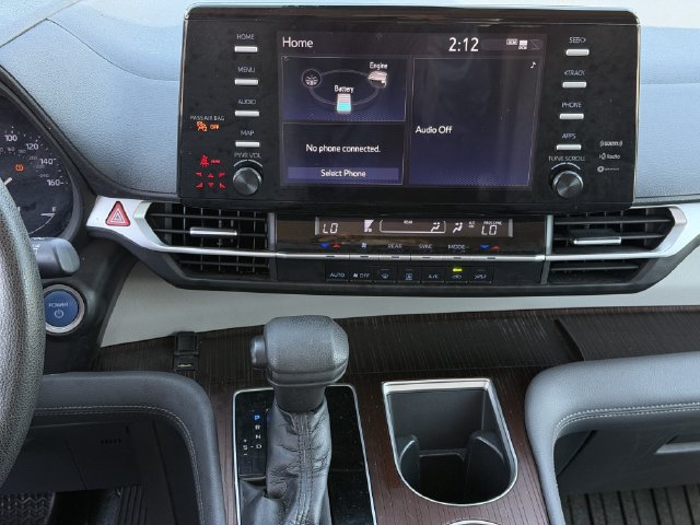 Used 2021 Toyota Sienna LE FWD image 15