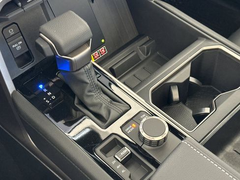 New 2026 Toyota Tundra Limited image 19