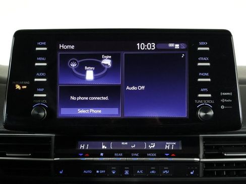 Used 2023 Toyota Sienna XLE image 43