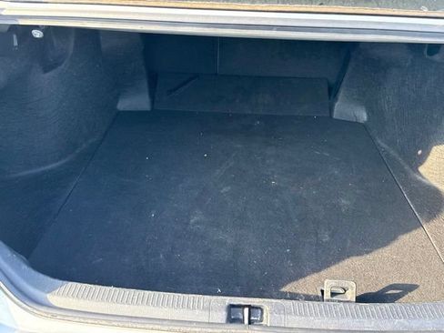 Used 2023 Toyota Camry SE FWD image 11