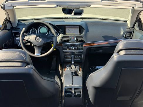 Used 2011 Mercedes-Benz E 350 Cabriolet image 24
