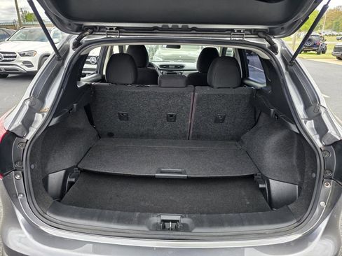 Used 2019 Nissan Rogue Sport S FWD image 10