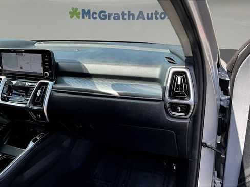 Used 2022 Kia Sorento S FWD image 30