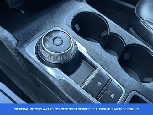 Used 2023 Ford Escape Platinum image 17