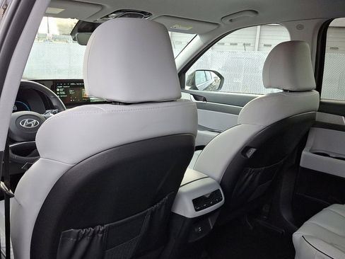 Used 2025 Hyundai Palisade SEL image 20