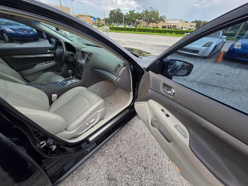 Used 2011 INFINITI G25 RWD image 19
