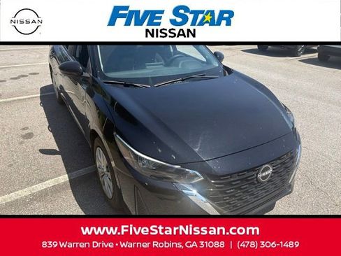 Used 2025 Nissan Sentra S FWD image 19