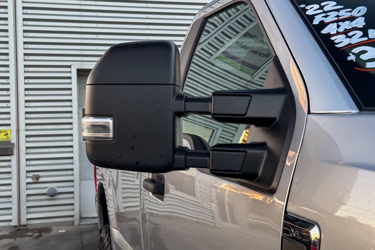 Used 2022 Ford F250 XL w/ Power Equipment Group AWD/4WD image 10