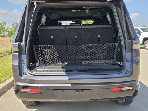 New 2026 Jeep Grand Wagoneer 4WD image 7