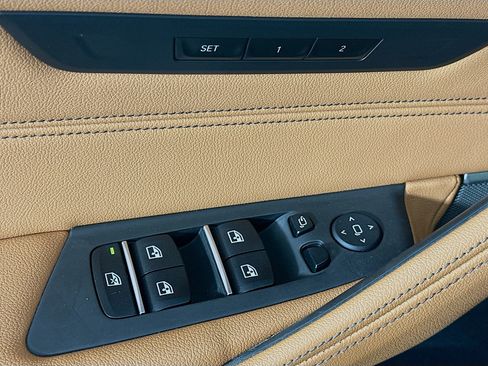 Used 2023 BMW 530i w/ Premium Package image 15