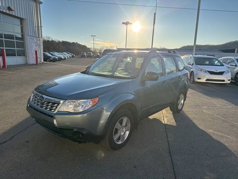 Used 2013 Subaru Forester 2.5X image 4