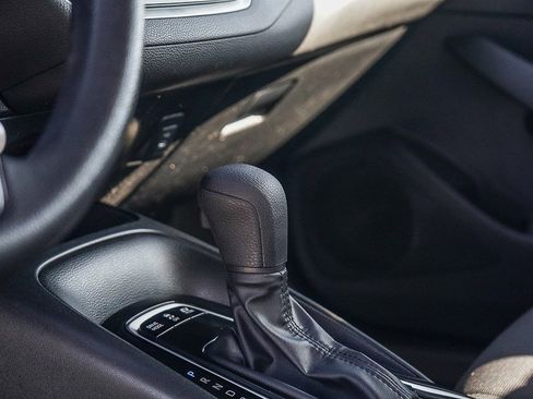 Certified 2023 Toyota Corolla LE image 22