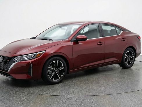 Used 2025 Nissan Sentra SV FWD image 3