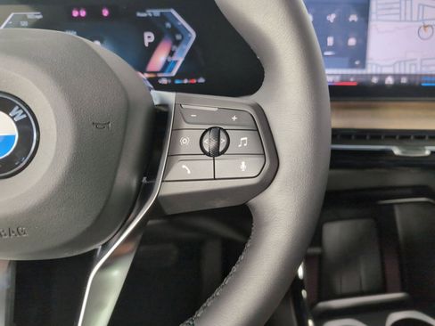 Used 2025 BMW X1 xDrive28i w/ Premium Package image 27