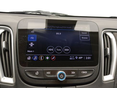 Used 2024 Chevrolet Malibu LT image 25